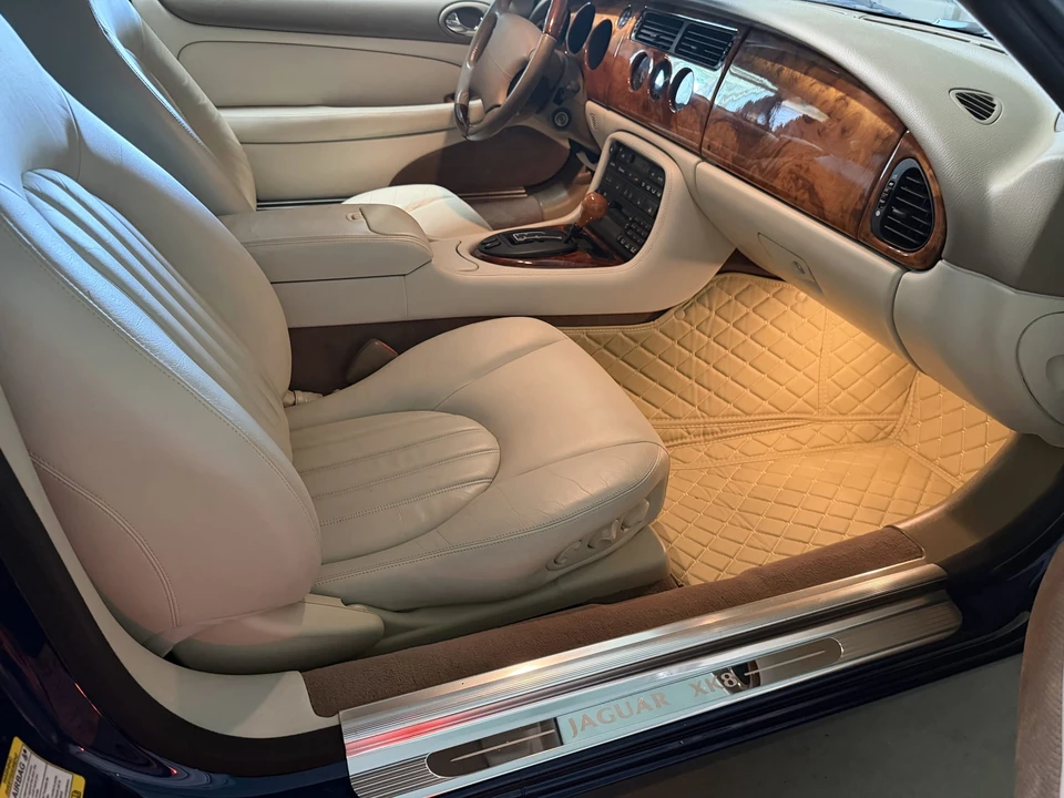 2002 Jaguar X100 XK8 - Image 24 of 31