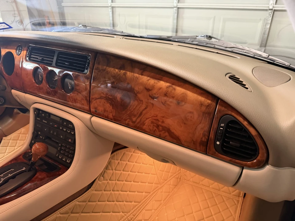 2002 Jaguar X100 XK8 - Image 23 of 31