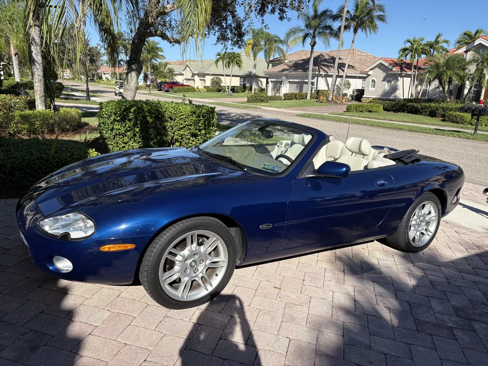 2002 Jaguar X100 XK8 - Image 2 of 31