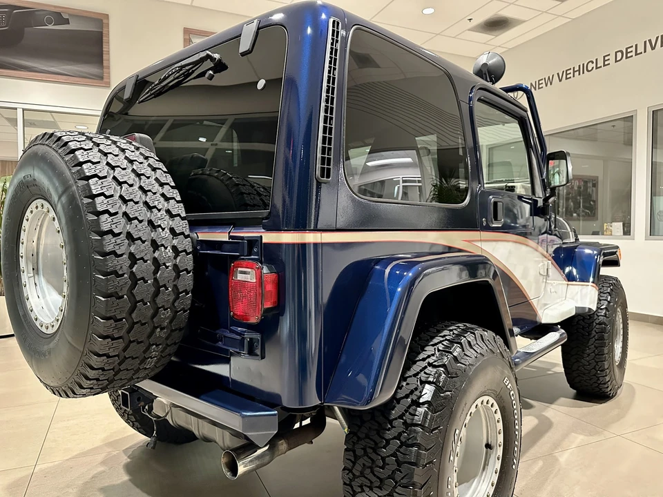 2002 Jeep TJ Wrangler - Image 14 of 31