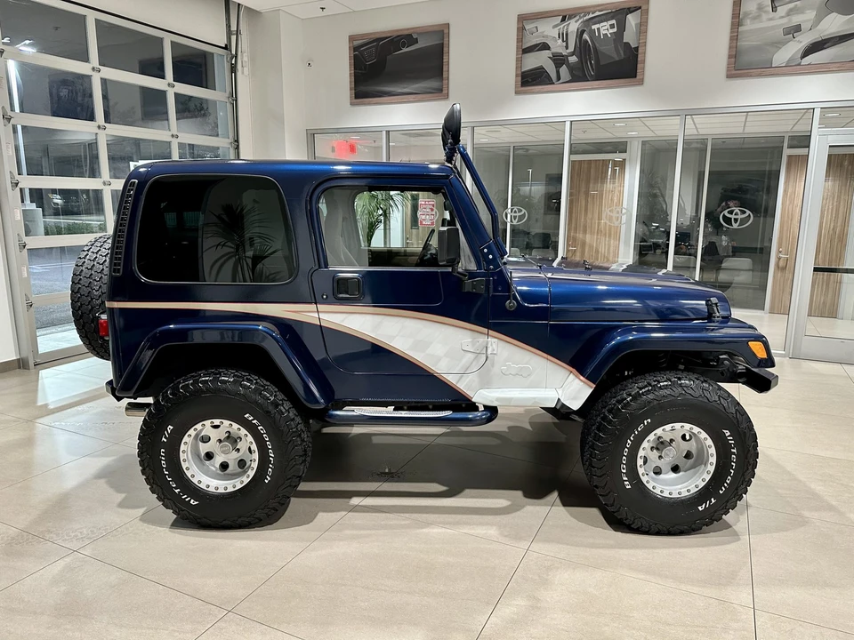 2002 Jeep TJ Wrangler - Image 11 of 31
