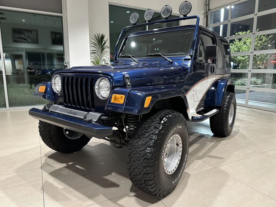 2002 Jeep TJ Wrangler - Image 21 of 31