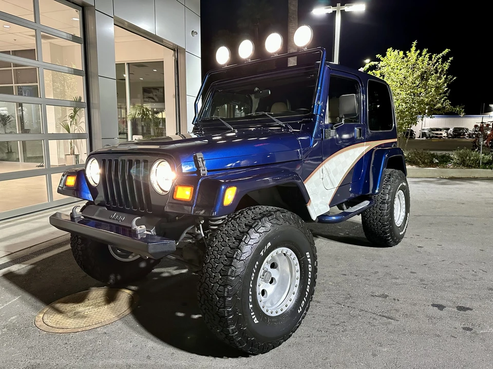 2002 Jeep TJ Wrangler - Image 24 of 31