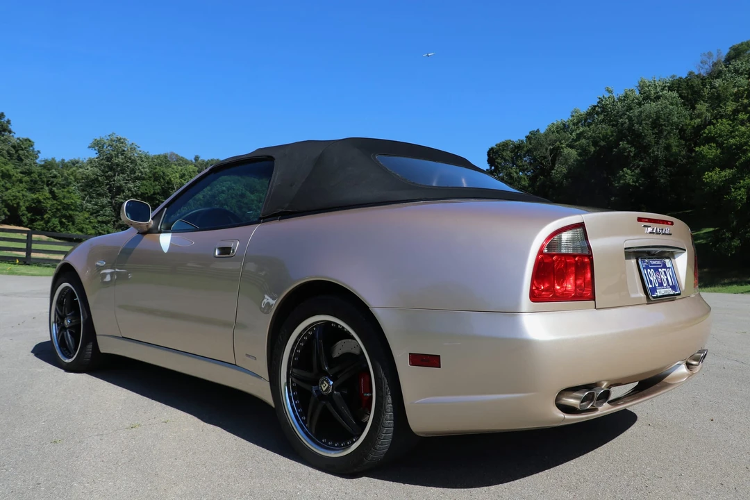 2002 Maserati Spyder - Image 14 of 31