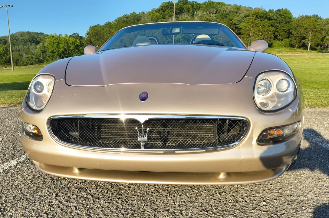 2002 Maserati Spyder - Image 10 of 31