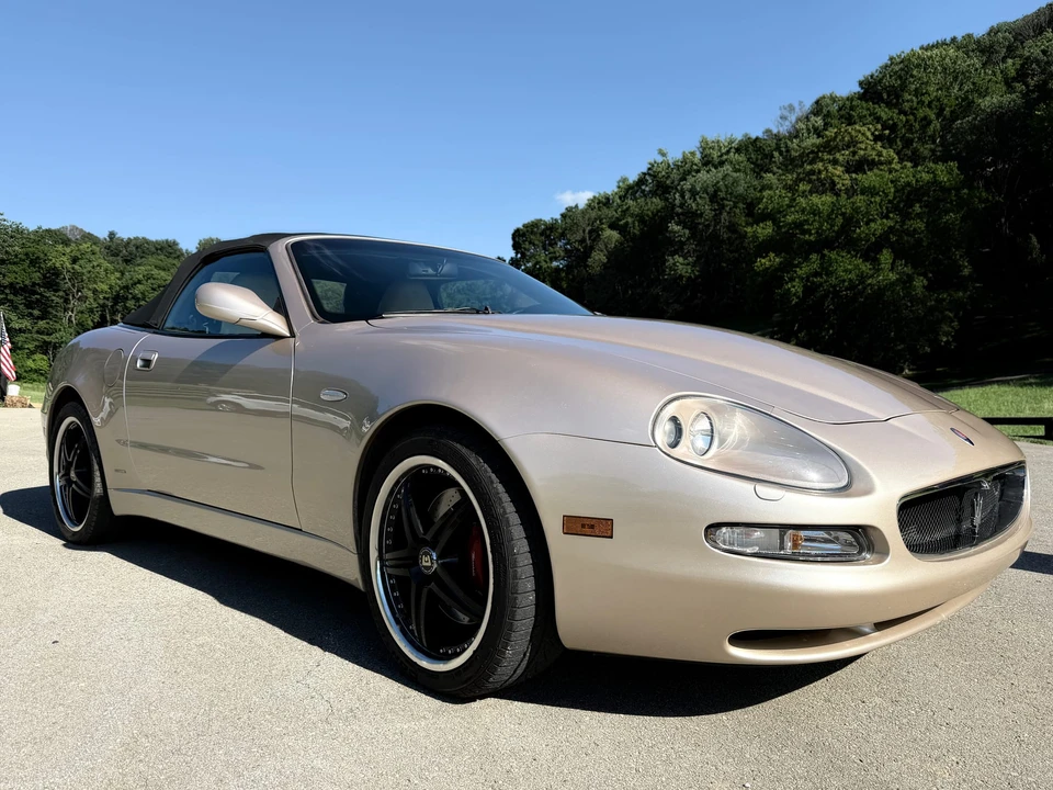 2002 Maserati Spyder - Image 19 of 31