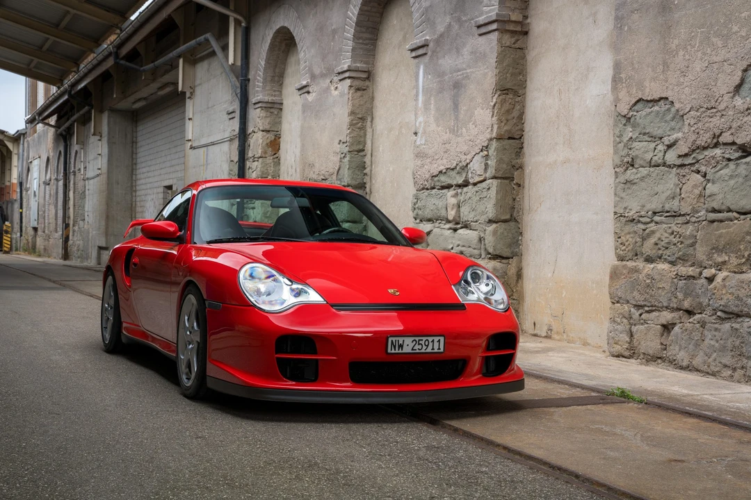 2002 Porsche 996 GT2 - Image 24 of 31
