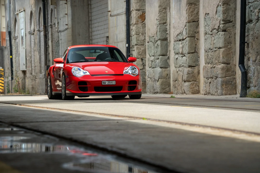 2002 Porsche 996 GT2 - Image 19 of 31
