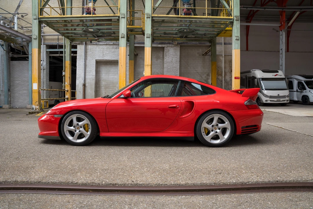 2002 Porsche 996 GT2 - Image 15 of 31