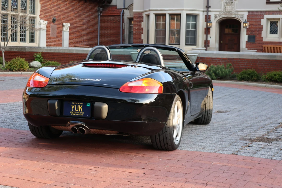 2002 Porsche 986 Boxster S - Image 13 of 31