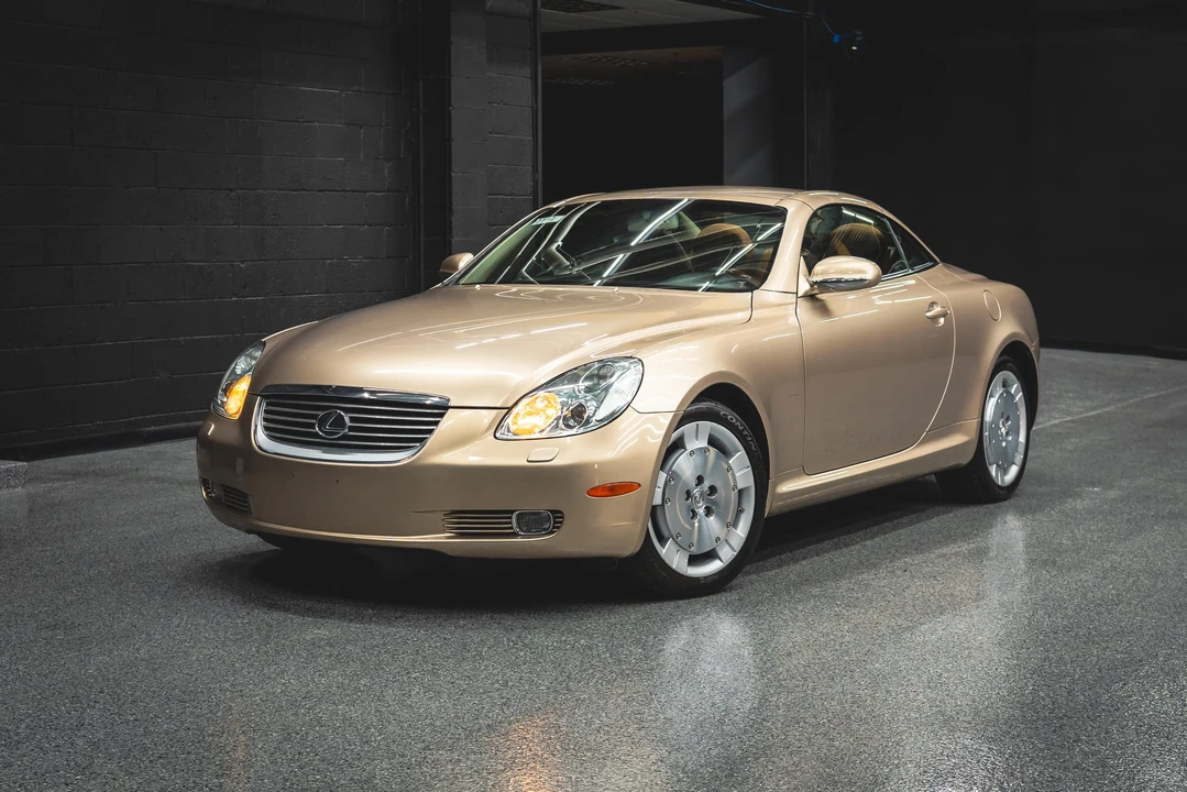 2003 Lexus SC430 - Image 11 of 31