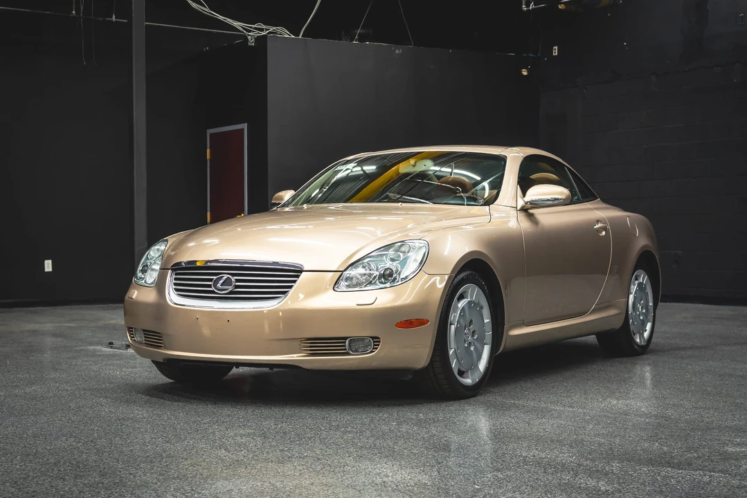 2003 Lexus SC430 - Image 4 of 31