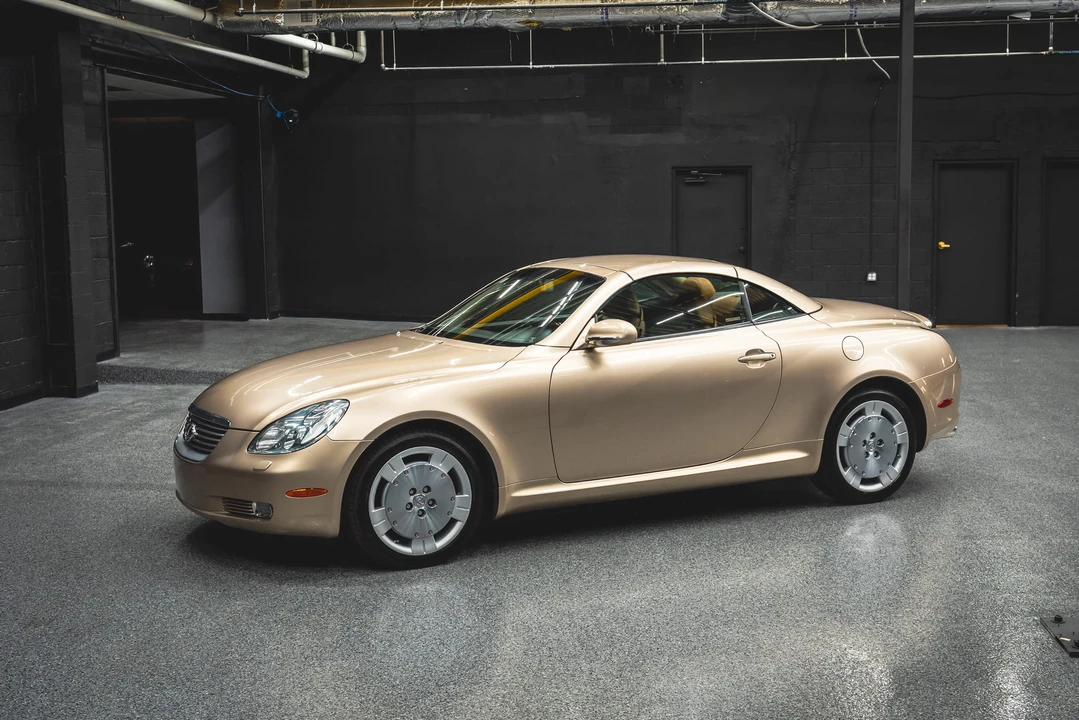 2003 Lexus SC430 - Image 18 of 31