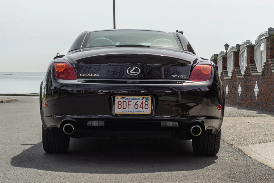 2003 Lexus SC430 - Image 13 of 31
