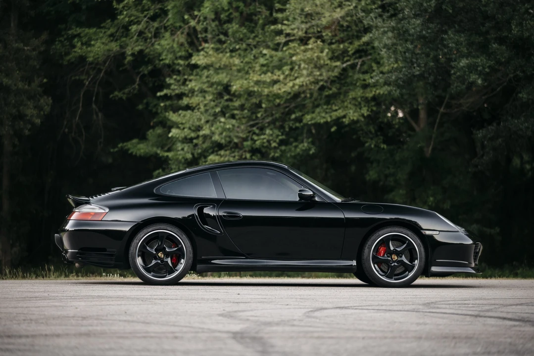 2003 Porsche 996 Turbo - Image 16 of 31