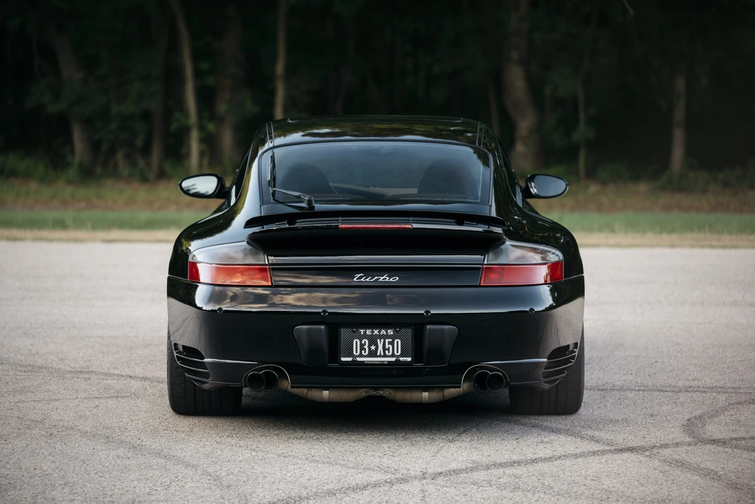 2003 Porsche 996 Turbo - Image 13 of 31