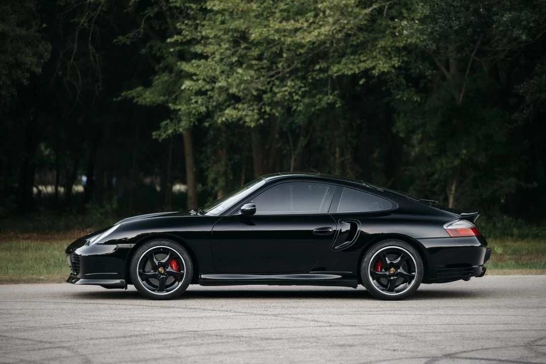 2003 Porsche 996 Turbo - Image 10 of 31