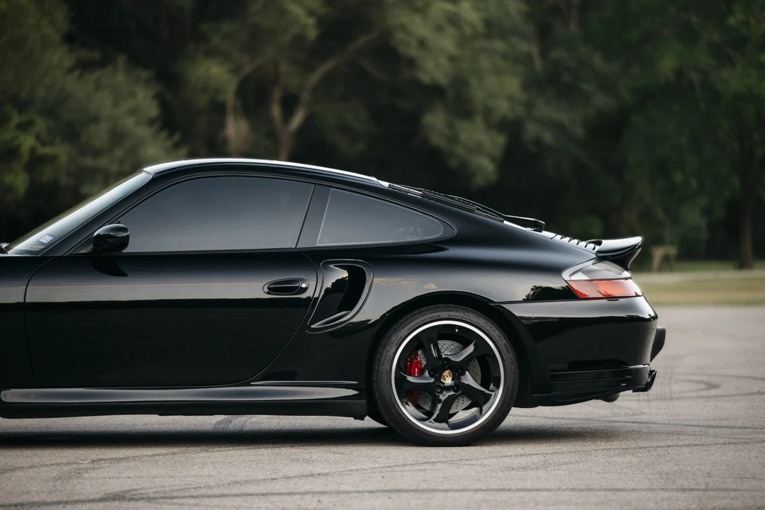 2003 Porsche 996 Turbo - Image 21 of 31