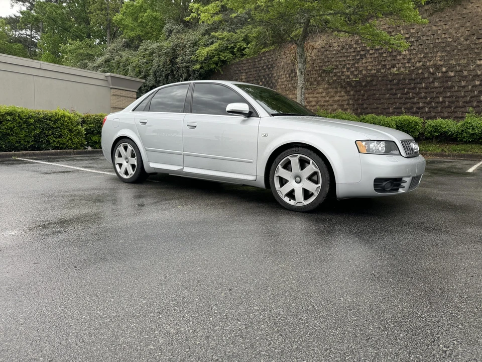 2004 Audi B6 S4 - Image 3 of 31
