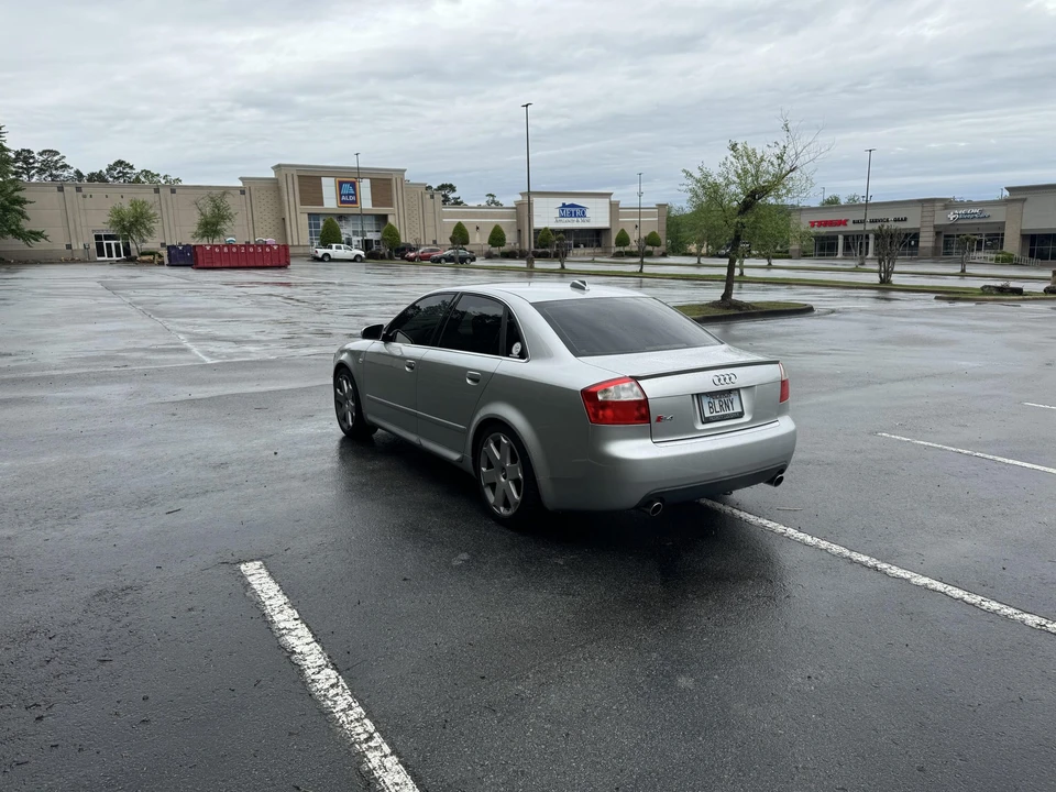 2004 Audi B6 S4 - Image 9 of 31