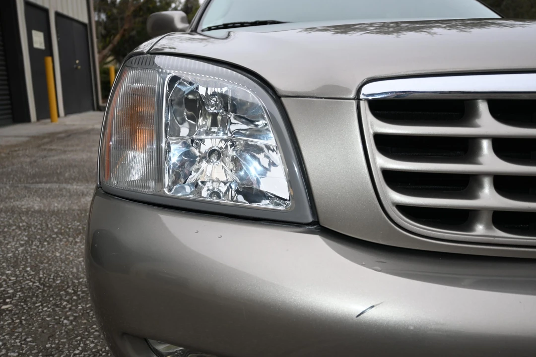 2004 Cadillac DeVille 8th Gen - Image 21 of 31