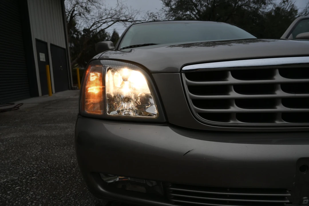 2004 Cadillac DeVille 8th Gen - Image 24 of 31
