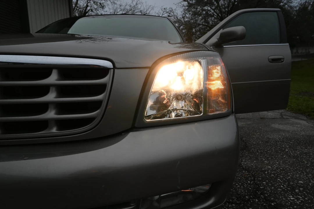 2004 Cadillac DeVille 8th Gen - Image 26 of 31
