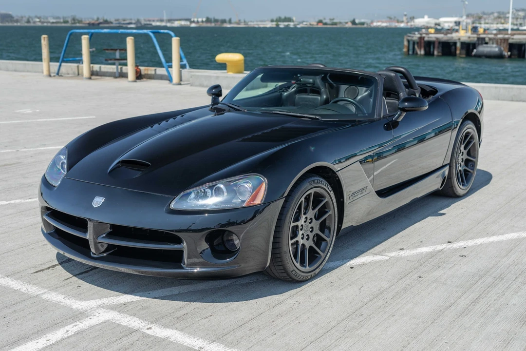 2004 Dodge Viper 3rd Gen - Image 5 of 31