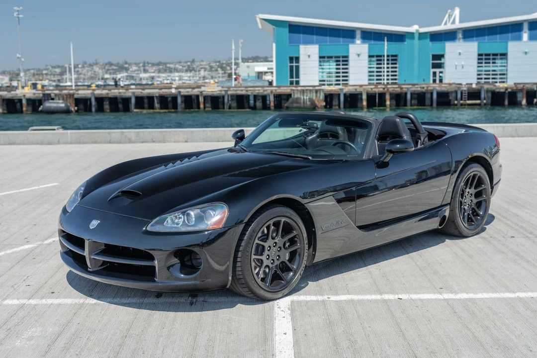 2004 Dodge Viper 3rd Gen - Image 3 of 31