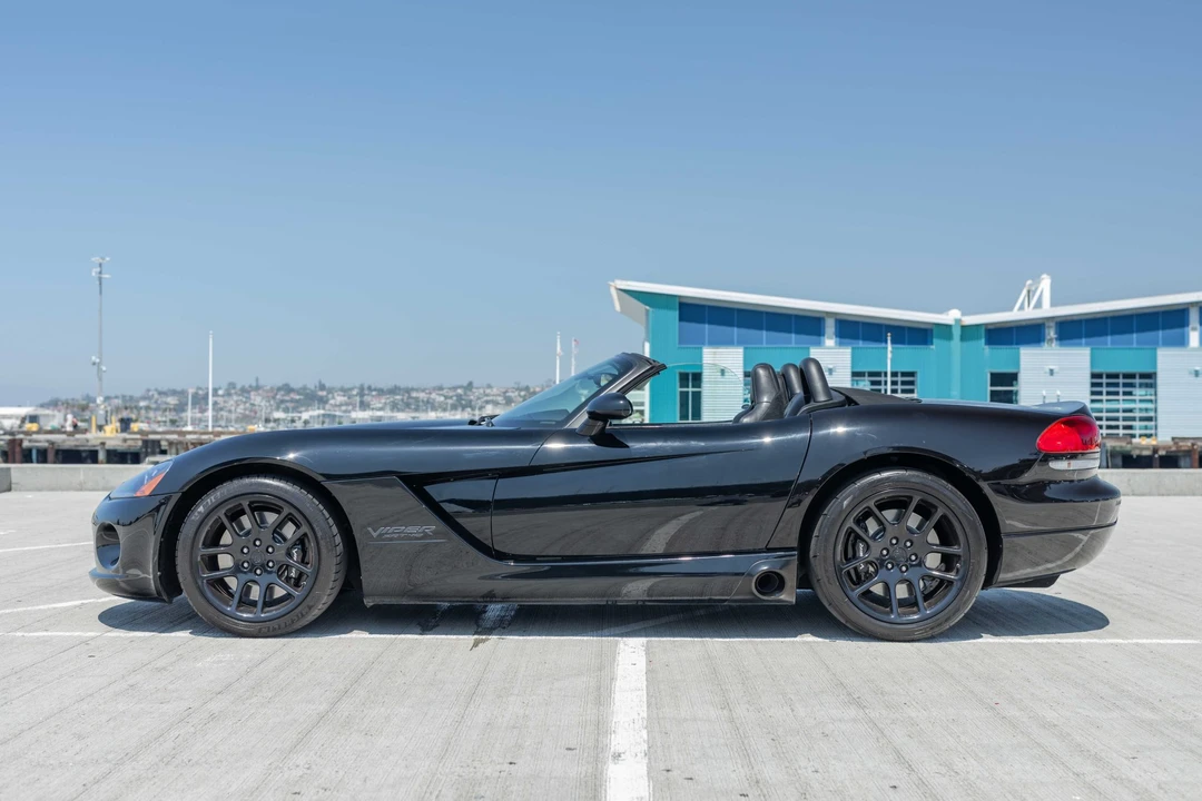 2004 Dodge Viper 3rd Gen - Image 28 of 31