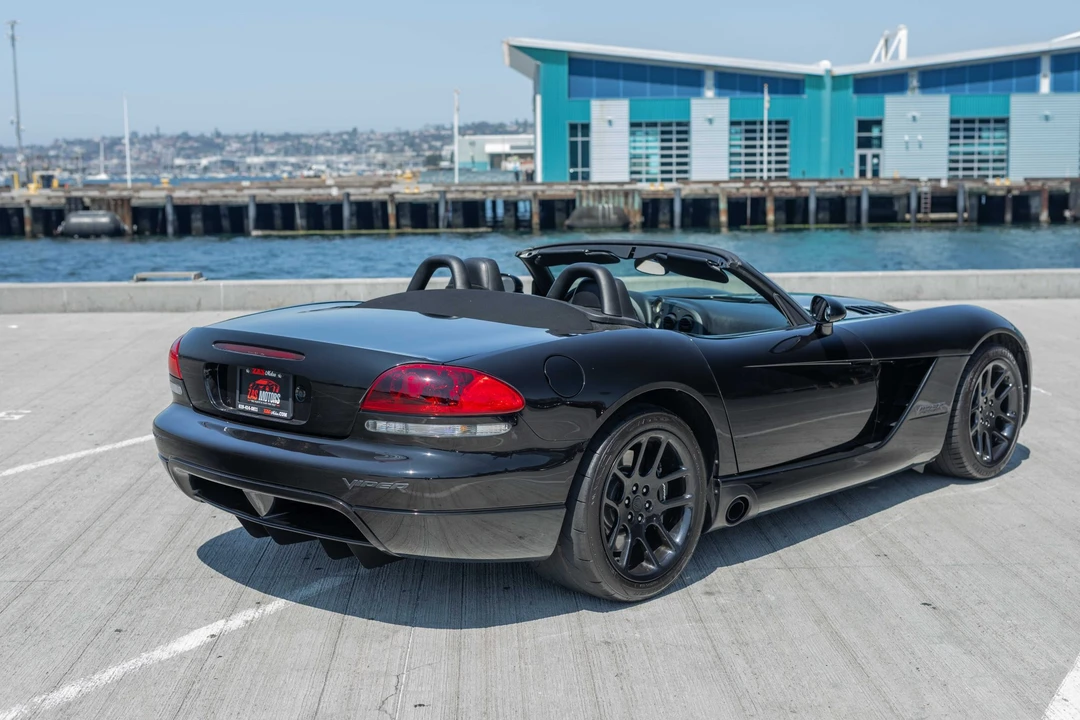 2004 Dodge Viper 3rd Gen - Image 17 of 31