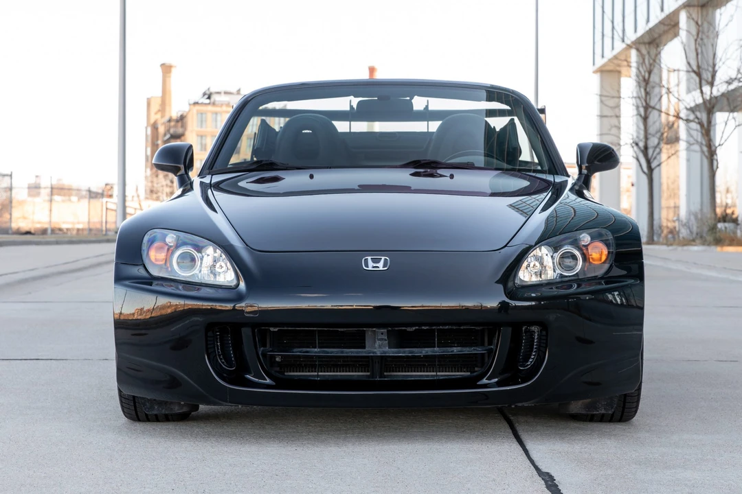 2004 Honda AP2 S2000 - Image 2 of 31