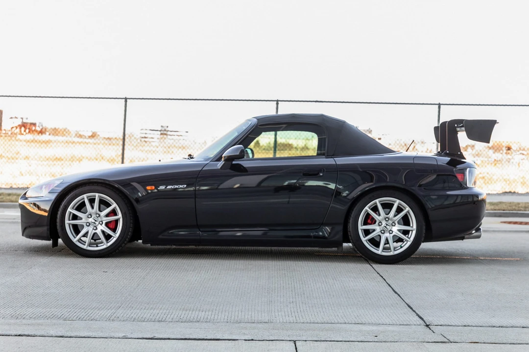 2004 Honda AP2 S2000 - Image 12 of 31