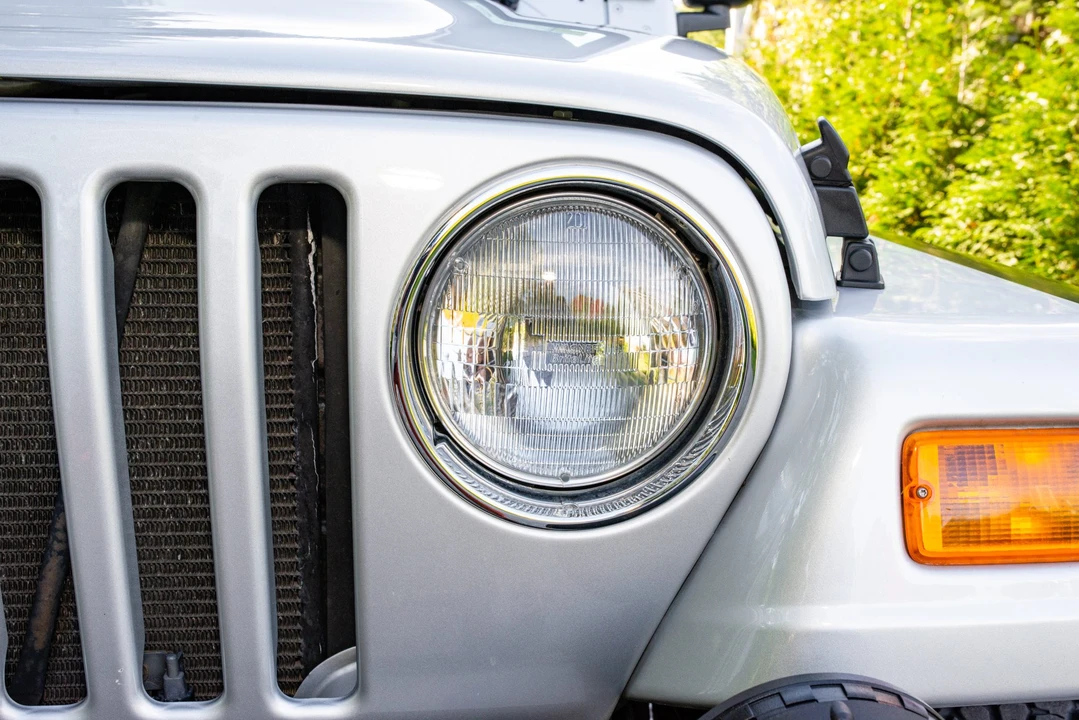 2004 Jeep TJ Wrangler - Image 18 of 31