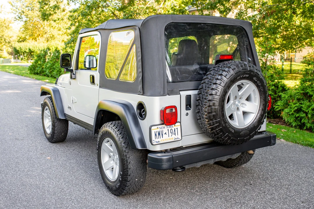 2004 Jeep TJ Wrangler - Image 7 of 31