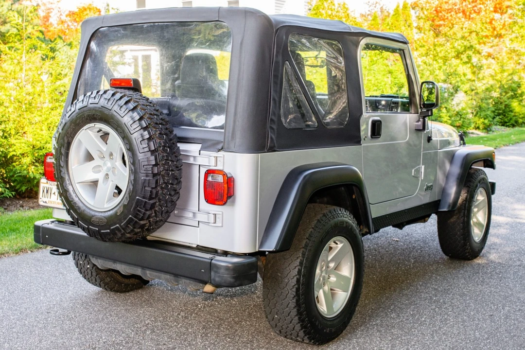 2004 Jeep TJ Wrangler - Image 5 of 31