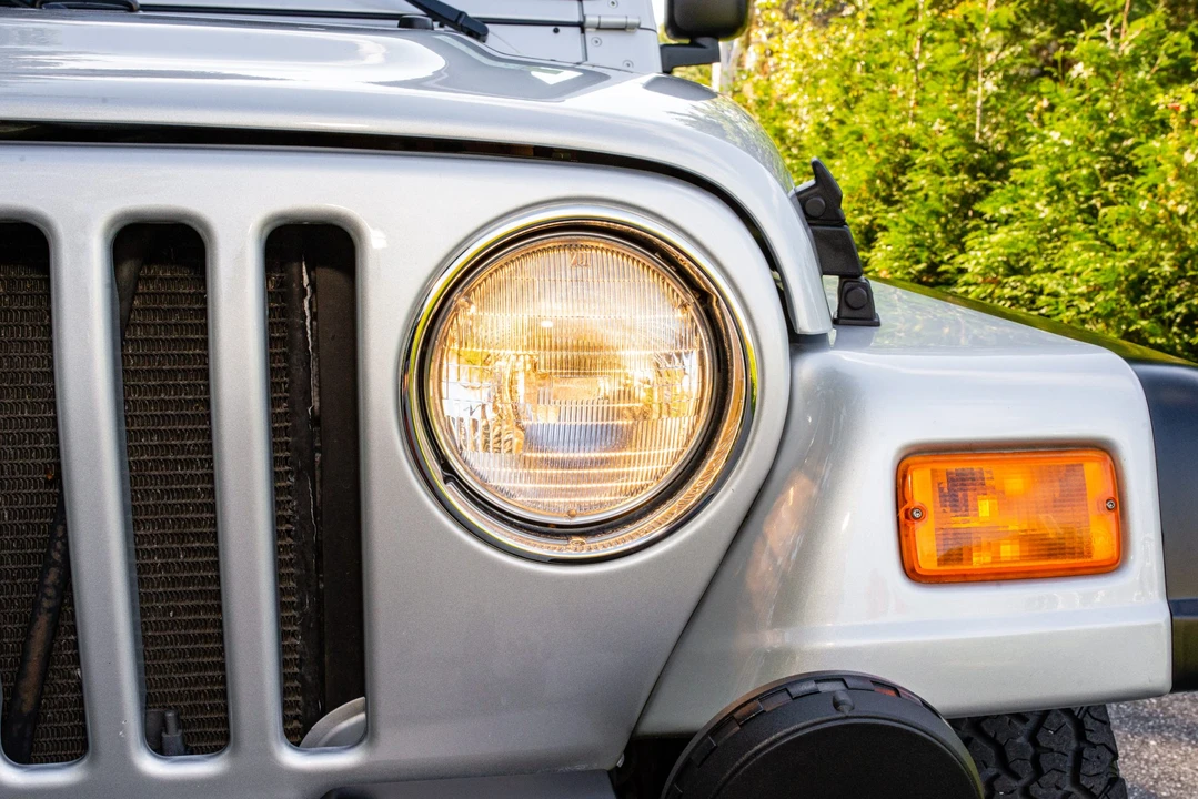 2004 Jeep TJ Wrangler - Image 20 of 31