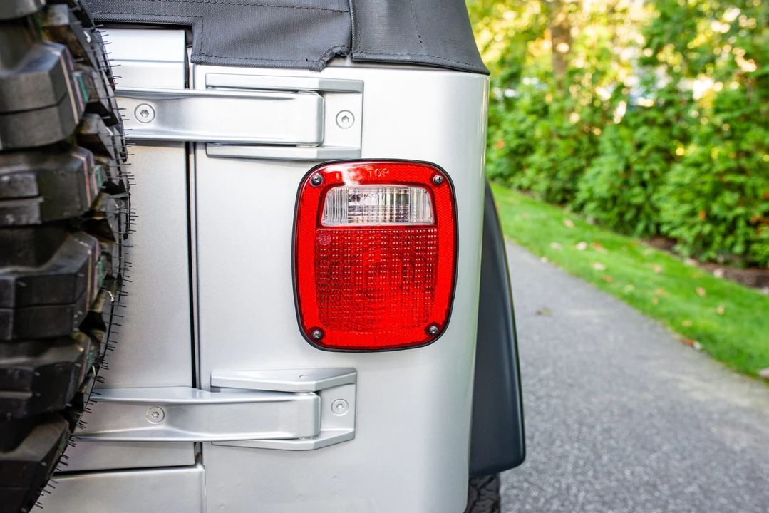 2004 Jeep TJ Wrangler - Image 22 of 31