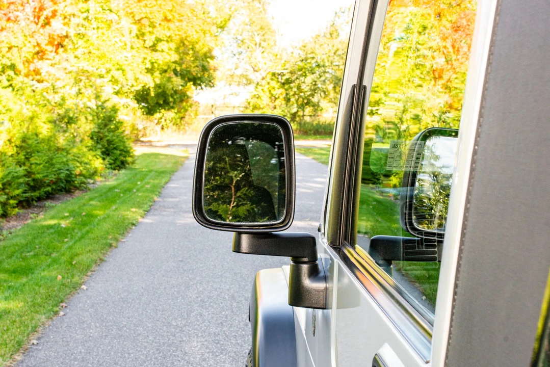 2004 Jeep TJ Wrangler - Image 25 of 31