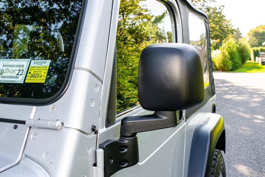2004 Jeep TJ Wrangler - Image 26 of 31