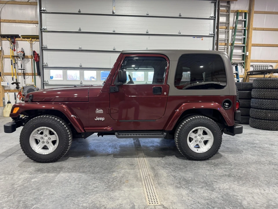 2004 Jeep TJ Wrangler - Image 28 of 31