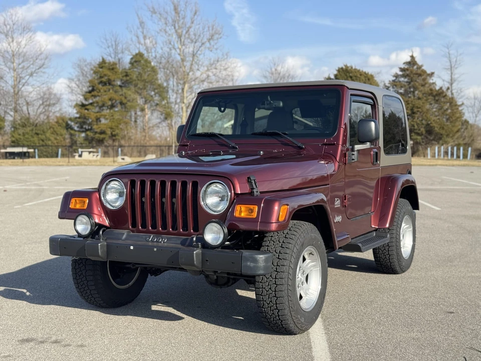 2004 Jeep TJ Wrangler - Image 2 of 31