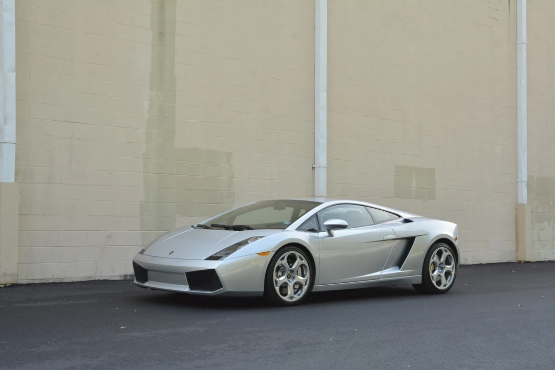 2004 Lamborghini Gallardo - Image 2 of 31