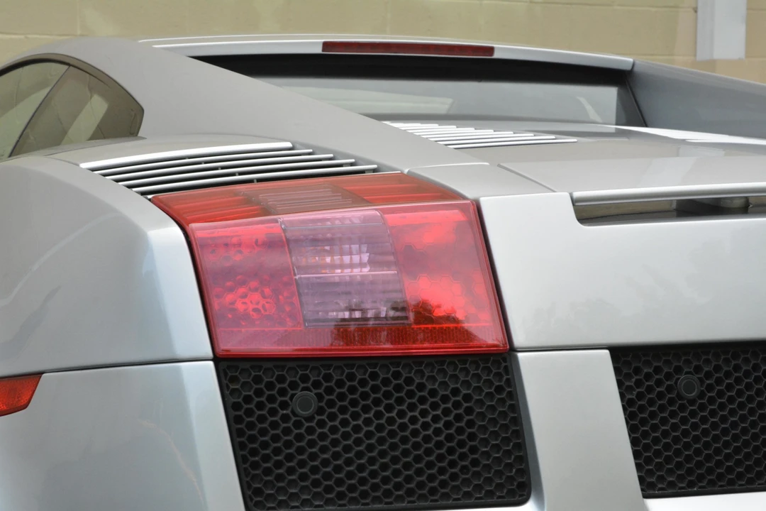 2004 Lamborghini Gallardo - Image 14 of 31
