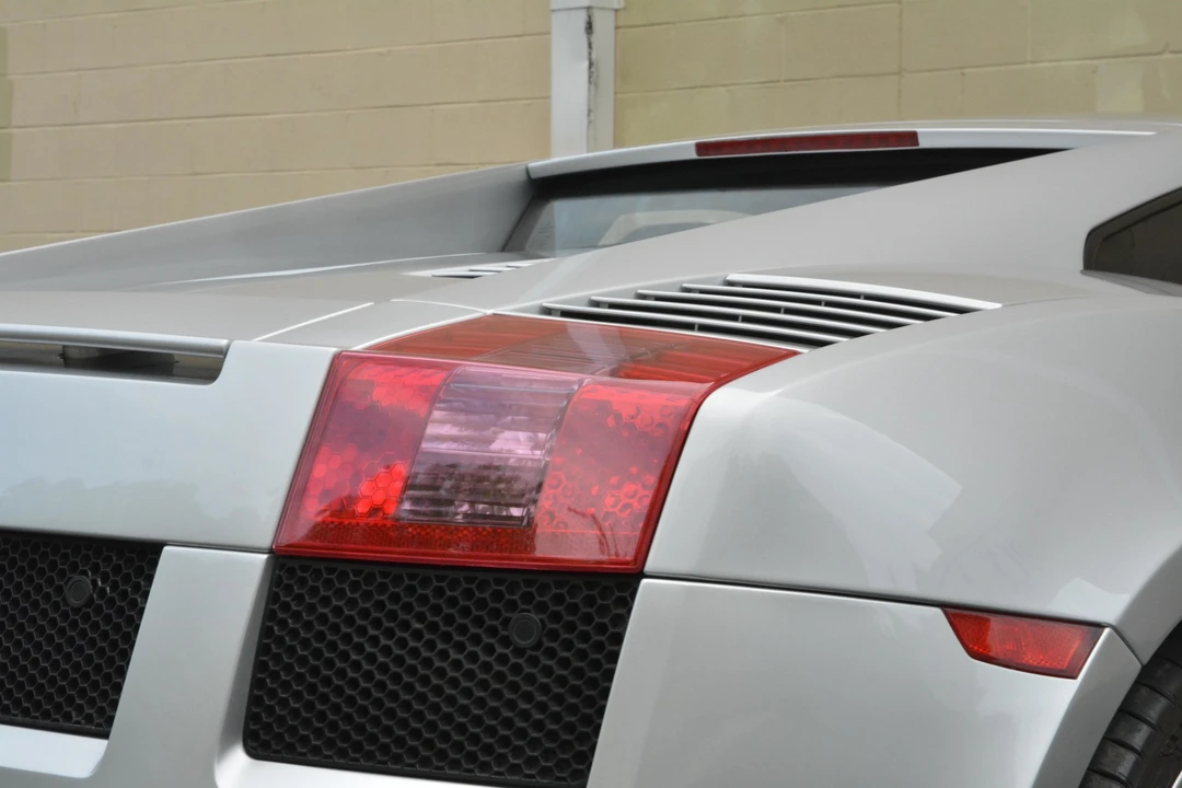 2004 Lamborghini Gallardo - Image 17 of 31