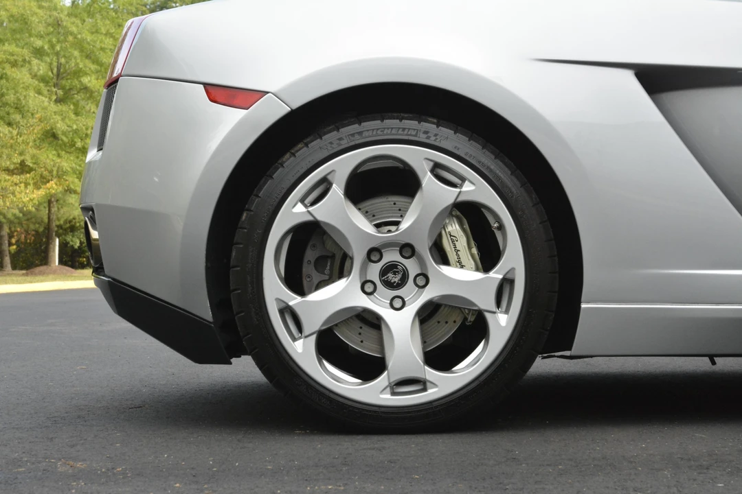 2004 Lamborghini Gallardo - Image 21 of 31