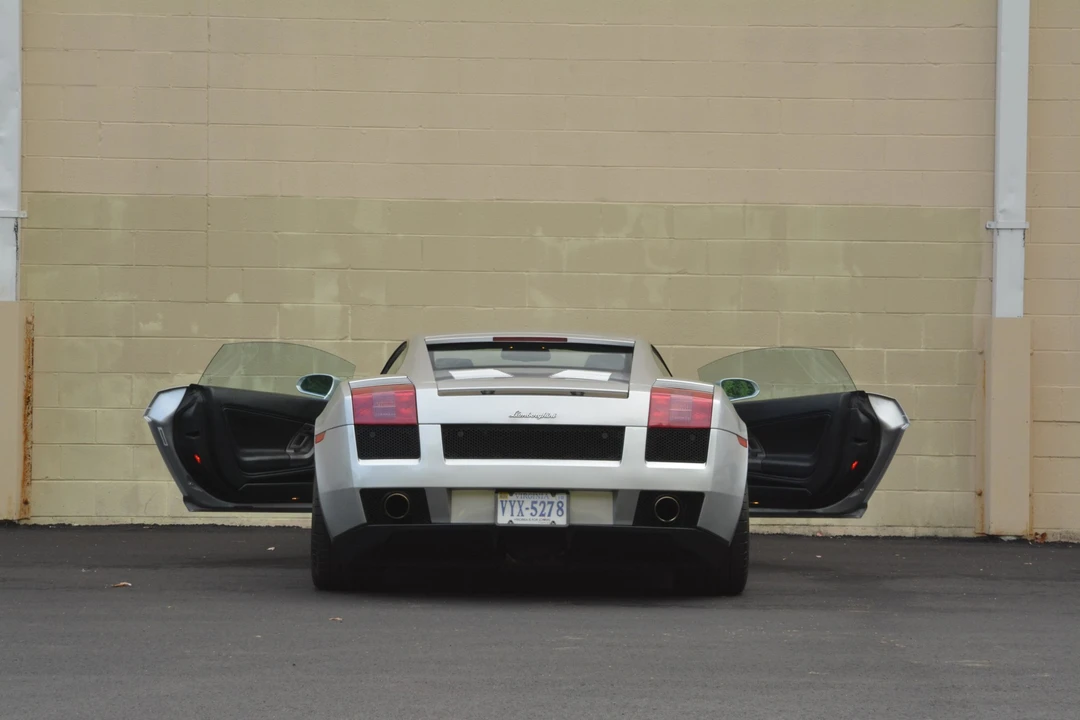 2004 Lamborghini Gallardo - Image 12 of 31