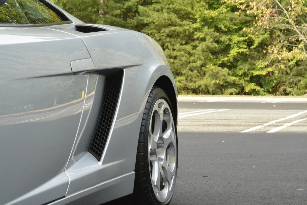 2004 Lamborghini Gallardo - Image 24 of 31