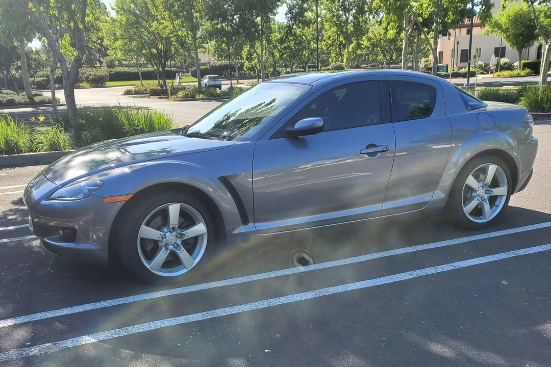 2004 Mazda RX-8 1st Gen - Image 2 of 31