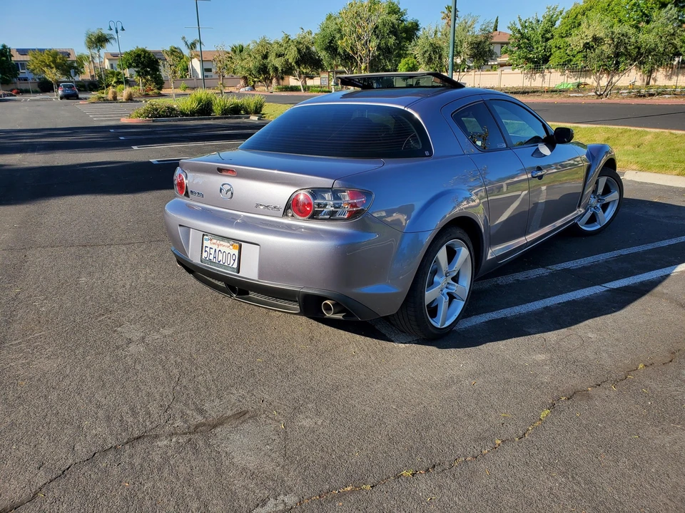 2004 Mazda RX-8 1st Gen - Image 30 of 31